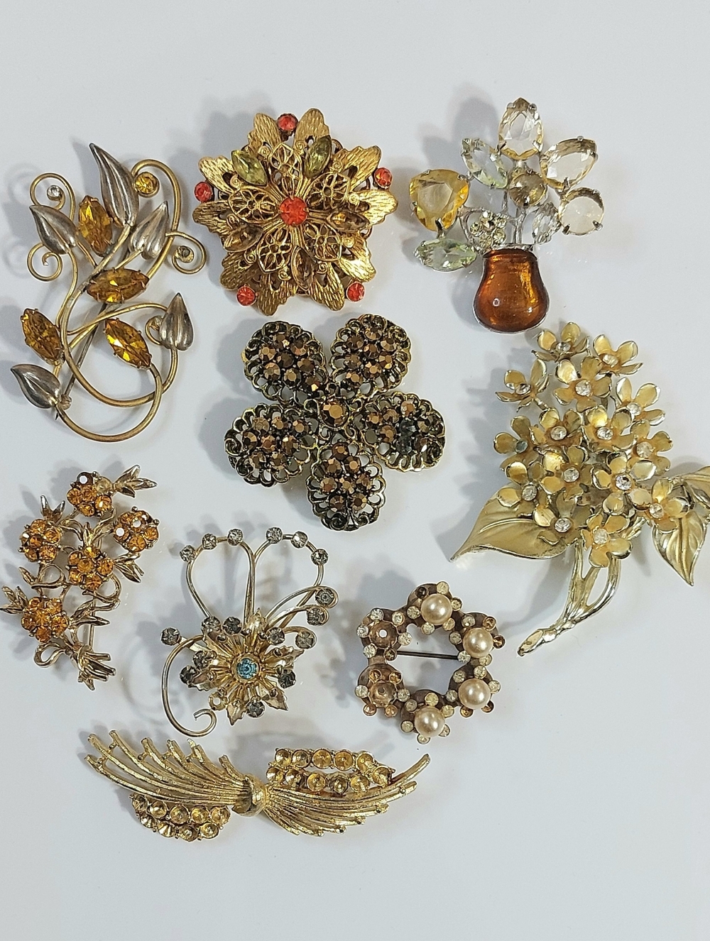 Vintage Brooch Pin Lot - For Repair Or Crafts
